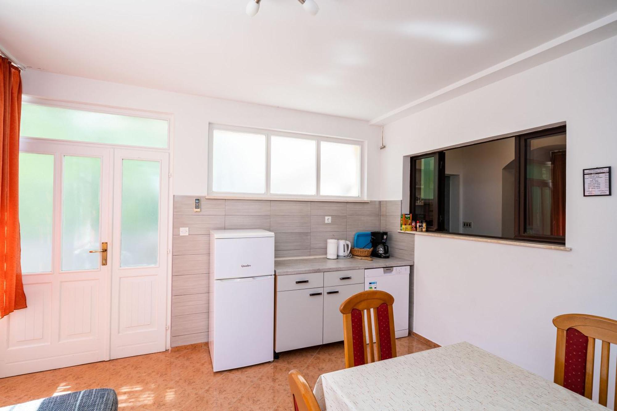 מליני Apartments Klis חדר תמונה