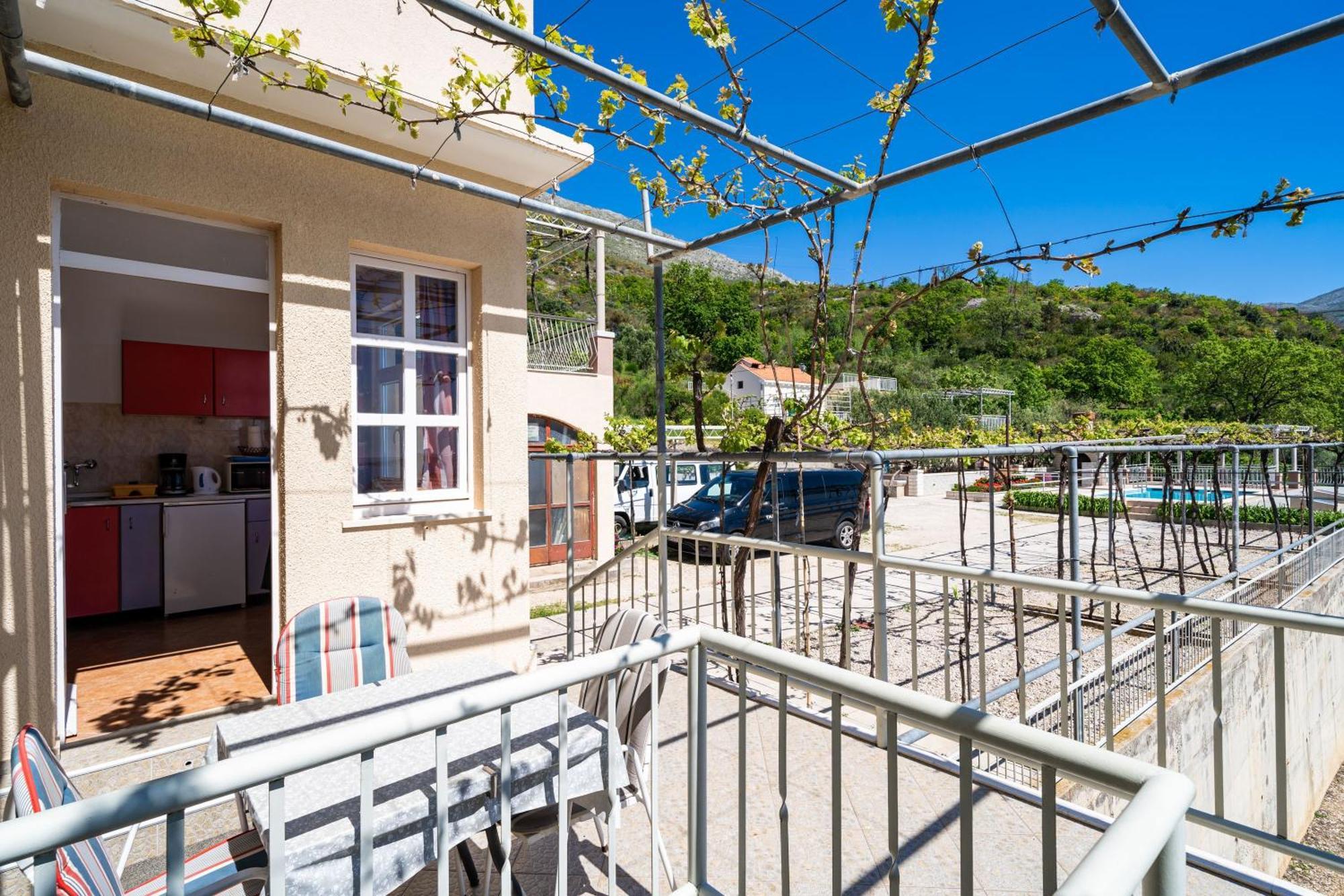 מליני Apartments Klis חדר תמונה